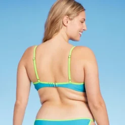 Women's Colorblock Underwire Bikini Top - Wild Fable™ -Herday Fashion GUEST cb47ba18 352f 4ecc a416 1b44f72033d9