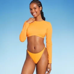 Women's Cropped Open Back Rashguard - Wild Fable™ -Herday Fashion GUEST cfb9da53 4bbd 4501 b260 fe22938fef04